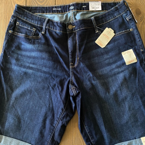 St Johns Bay Bermuda Short - Picture 1 of 5